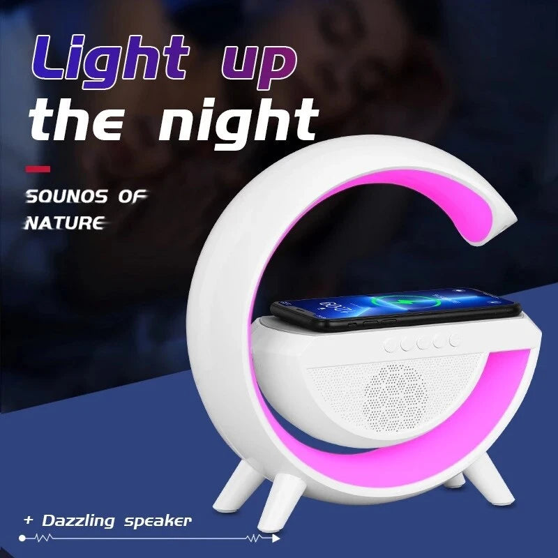 Carregador sem fio multifuncional Stand Pad com Speaker TF RGB Night Light Estação de carregamento rápido para iPhone 11 12 13 1